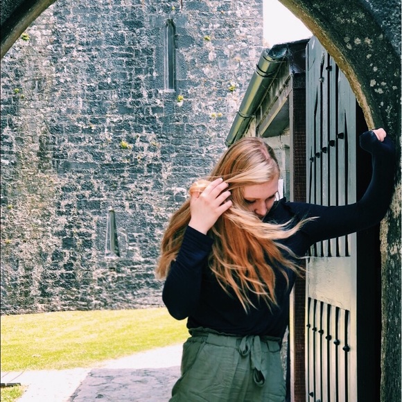 Meet your Posher, Julia - Picture 1 of 1